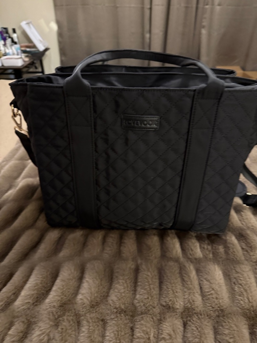 Lovevook Quilted Black Laptop Tote with Removable Strap